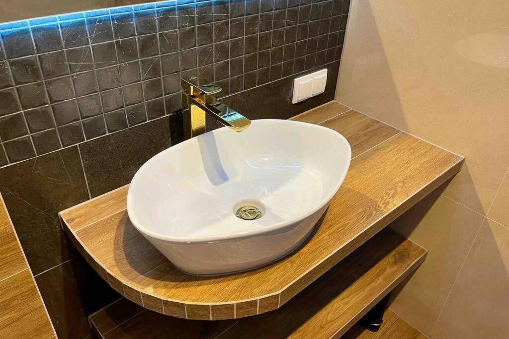 Hawaii Beach Lounge, Loft Z Jacuzzi I Tarasem - Sloneczne Tarasy W Porta Mare, Dziwnówek Extérieur photo