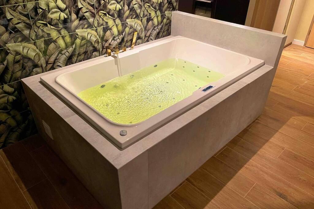 Hawaii Beach Lounge, Loft Z Jacuzzi I Tarasem - Sloneczne Tarasy W Porta Mare, Dziwnówek Extérieur photo